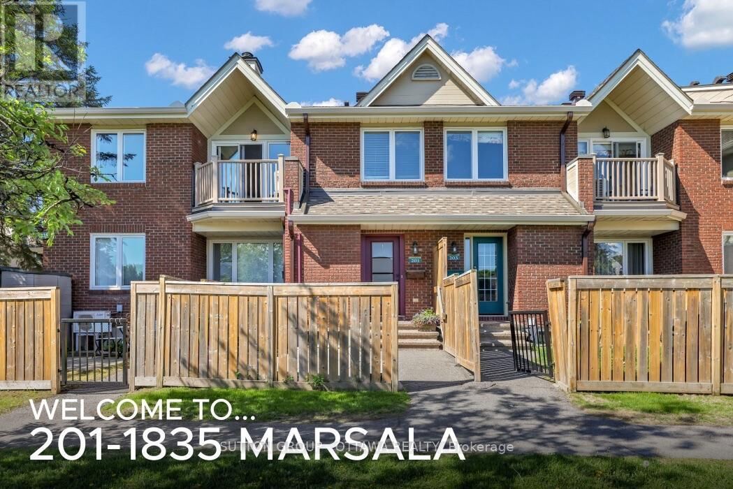 Property Photo:  1835 Marsala Crescent 201  ON K4A 2E5 
