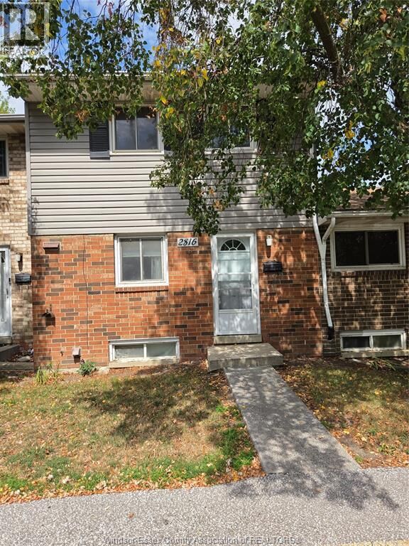 Property Photo:  2816 Meadowbrook Lane  ON N8T 3C3 