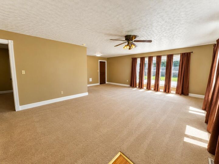 Property Photo:  113 Dogwood Street  KY 41501 