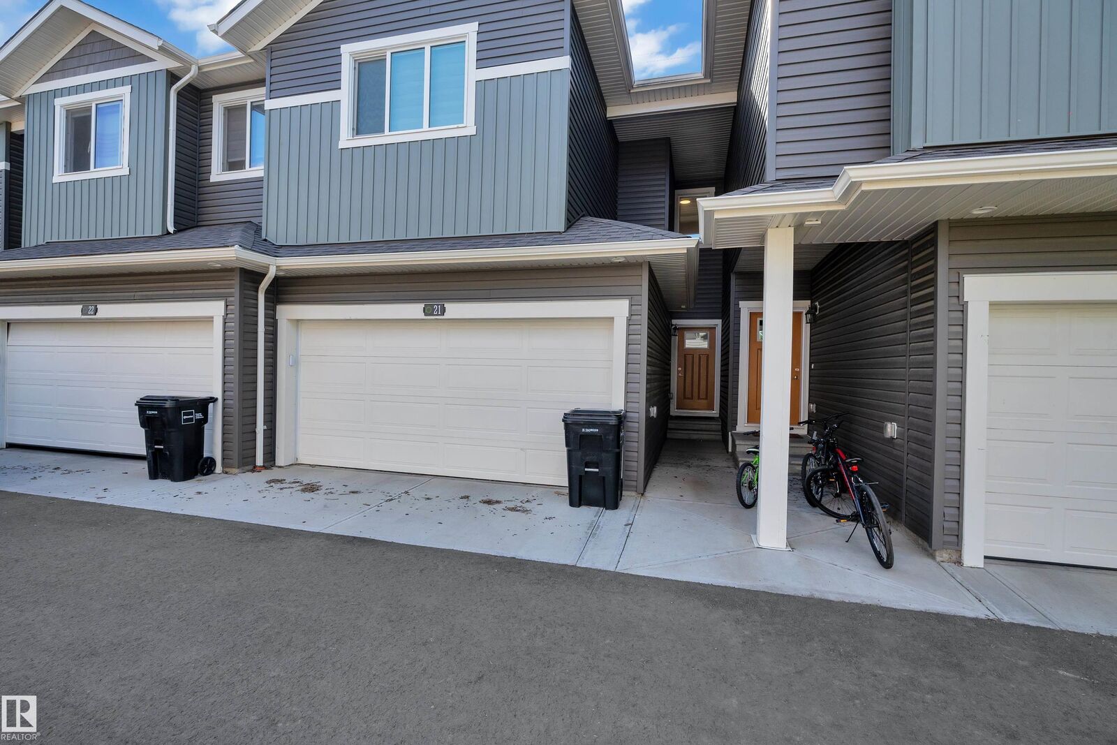 Property Photo:  603 Orchards Boulevard SW 21  AB T6X 2W8 