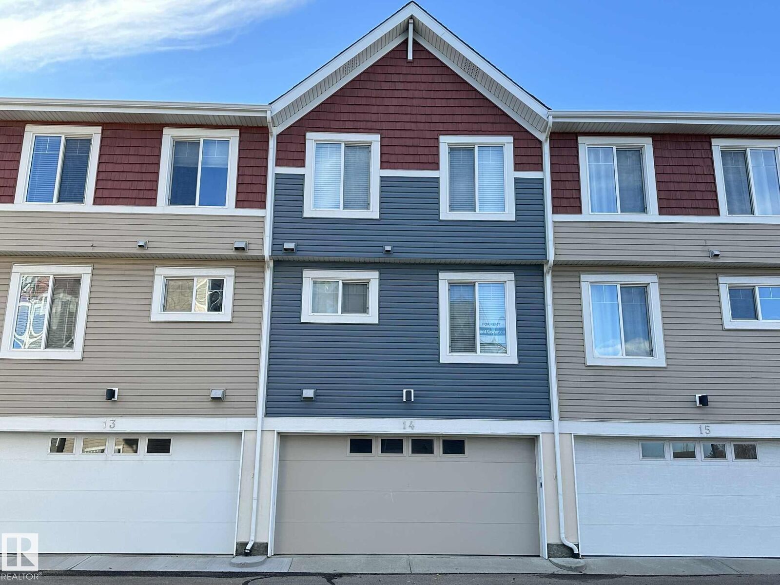 Property Photo:  1508 105 Street NW 14  AB T6J 5R8 