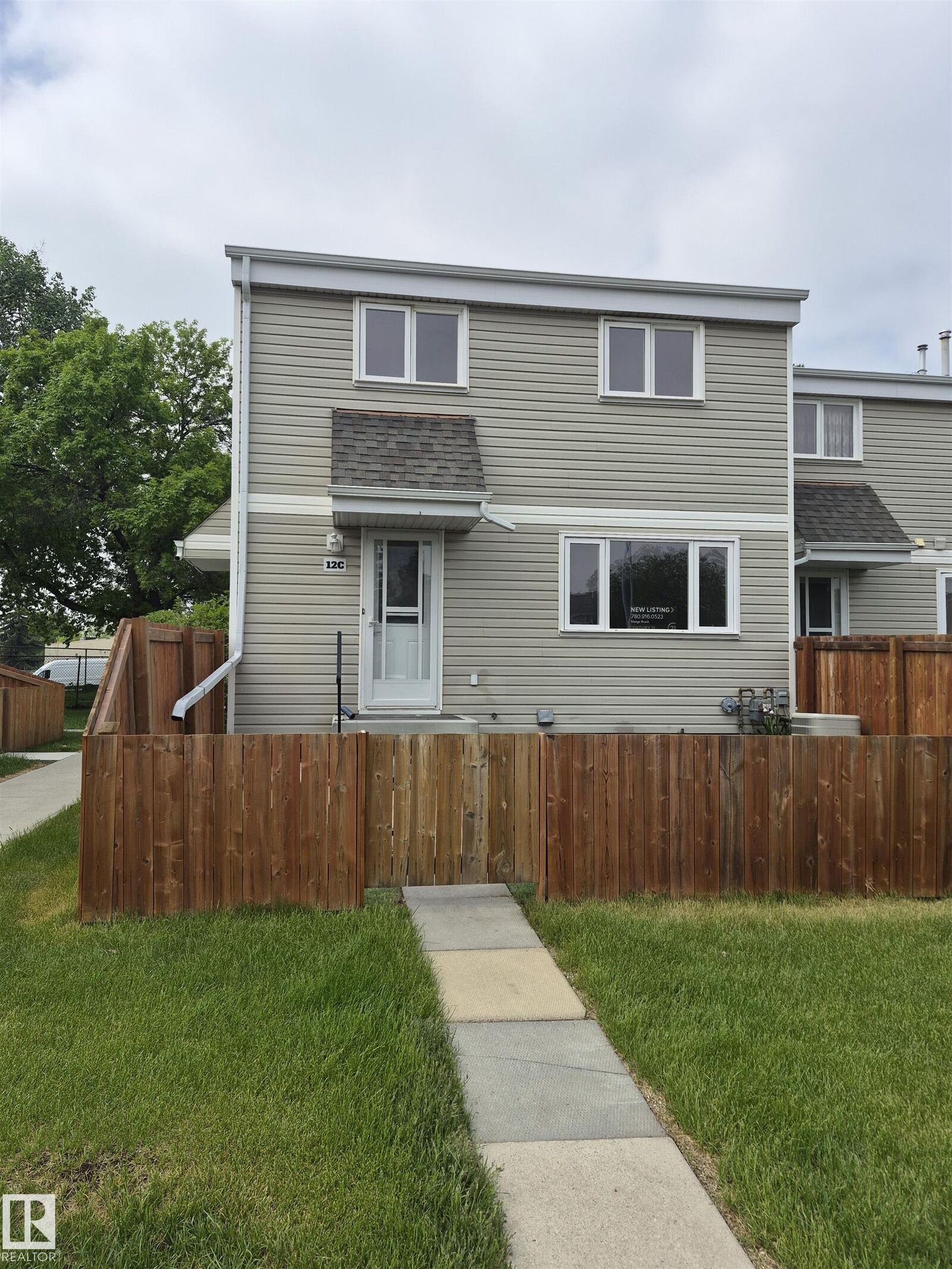 Property Photo:  12C Castle Terrace NW  AB T5X 2E6 