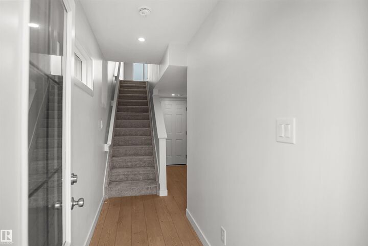 Property Photo:  13133 214 Street NW  AB T5S 0T7 