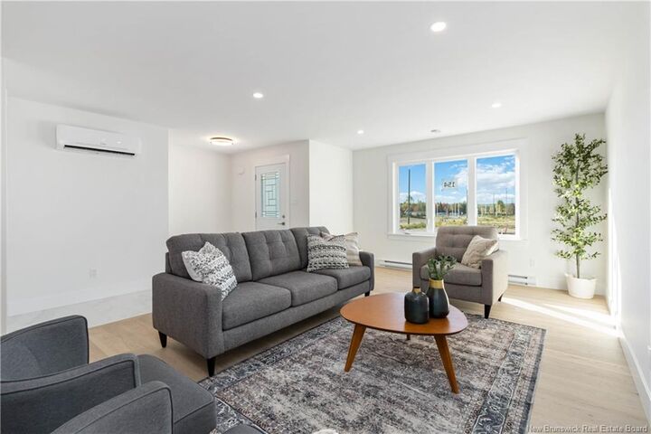 Property Photo:  124 Whiterocks Drive  NB E1B 0Y1 