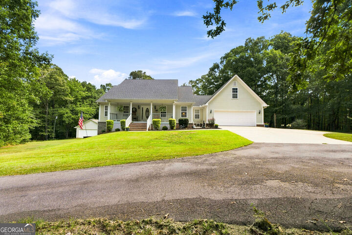 Property Photo:  540 Davis Road  GA 30248 