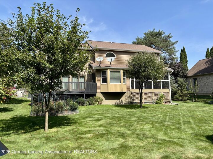 Property Photo:  1199 Leeward Drive  MI 48864 