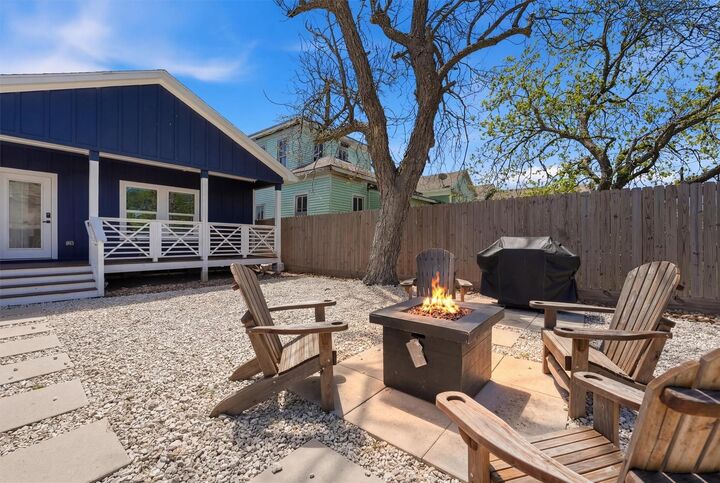 Property Photo: 1804 Ursuline Street TX 77550