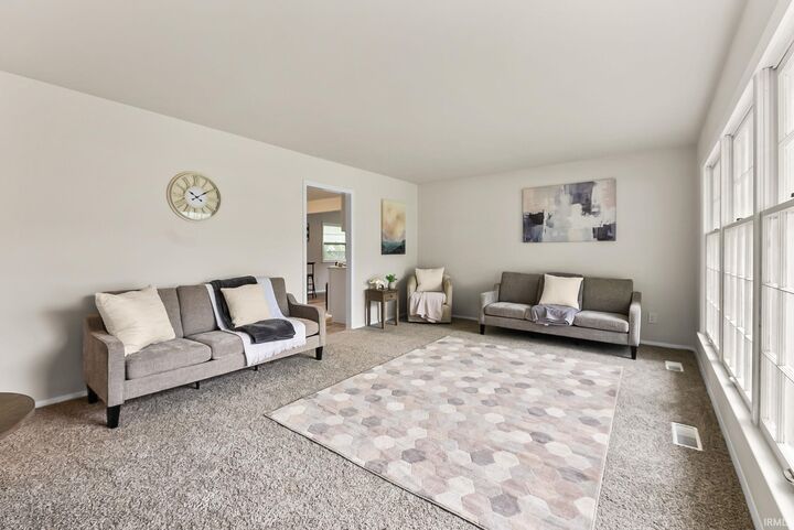 Property Photo: 7520 Kingsway Drive IN 46819-1721