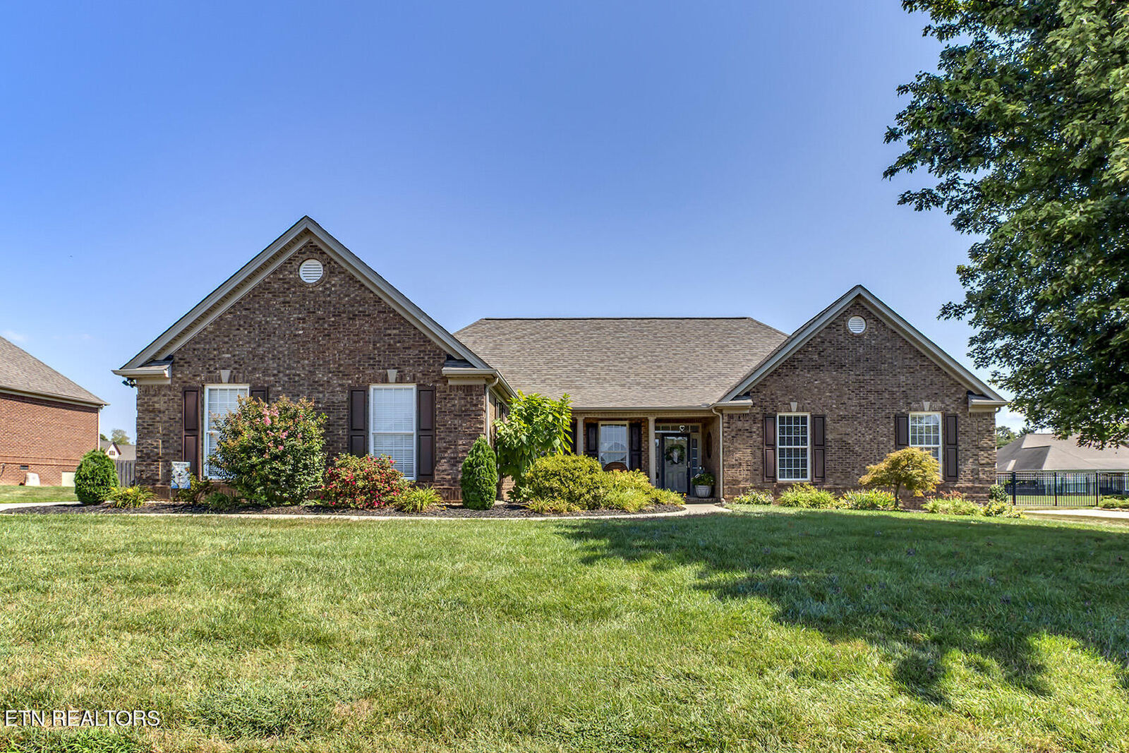 Property Photo: 253 E Port Drive TN 37772