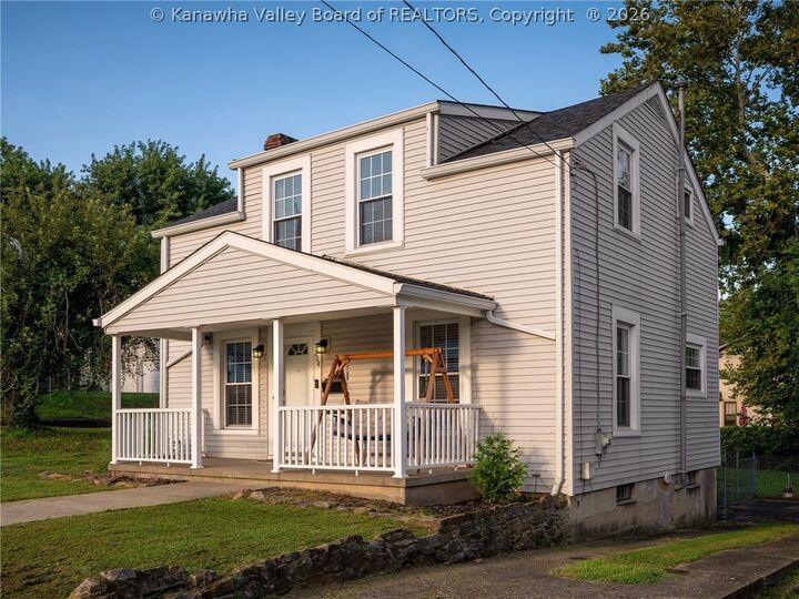 Property Photo:  204 Shepherd Avenue  WV 25303 