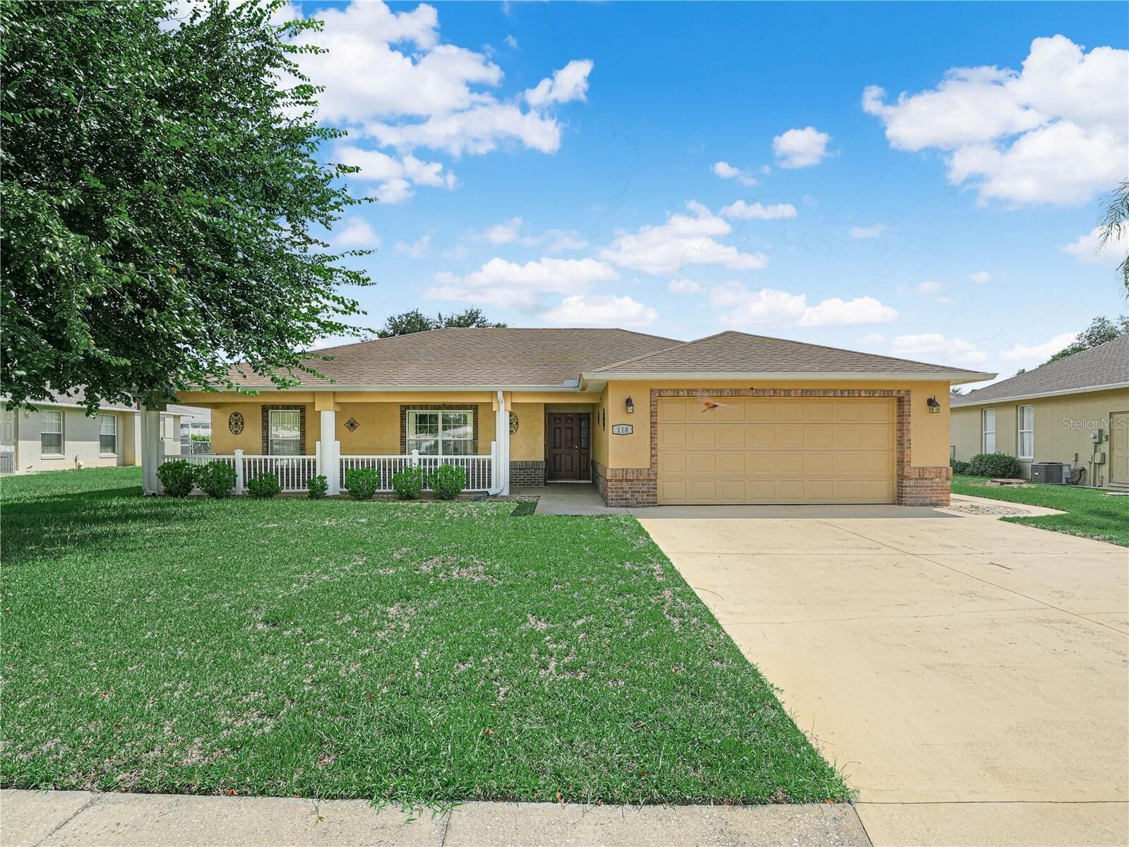 Property Photo:  118 Waterview Circle  FL 33823 