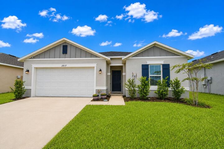 Property Photo: 2817 Woodacre Drive FL 33844