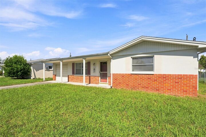 Property Photo:  3420 Blayton Street  FL 34690 