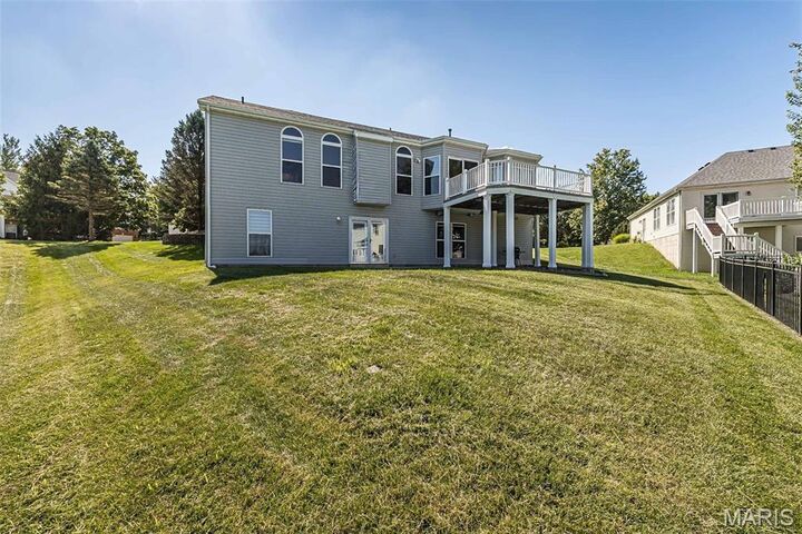 Property Photo:  865 Bellerive Manor Drive  MO 63141 