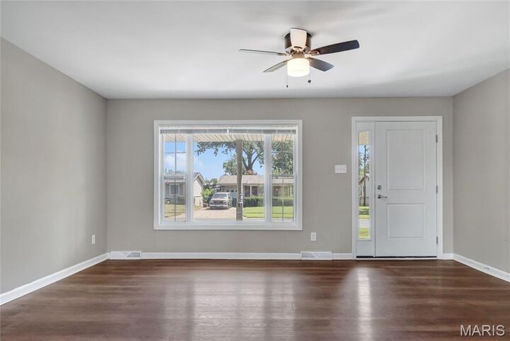 Property Photo: 375 Albert Drive MO 63031