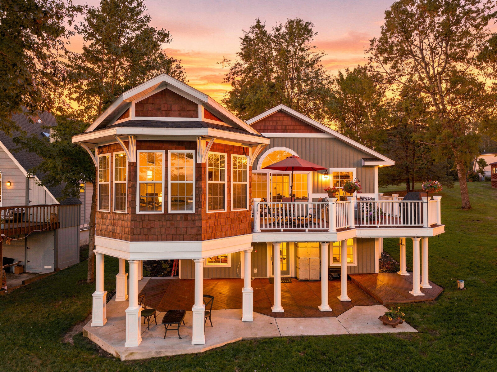 Property Photo: 7060 Southwest Drive MI 49346