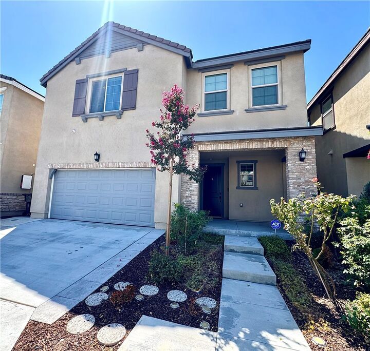 Property Photo:  920 Spadra Avenue  CA 91766 