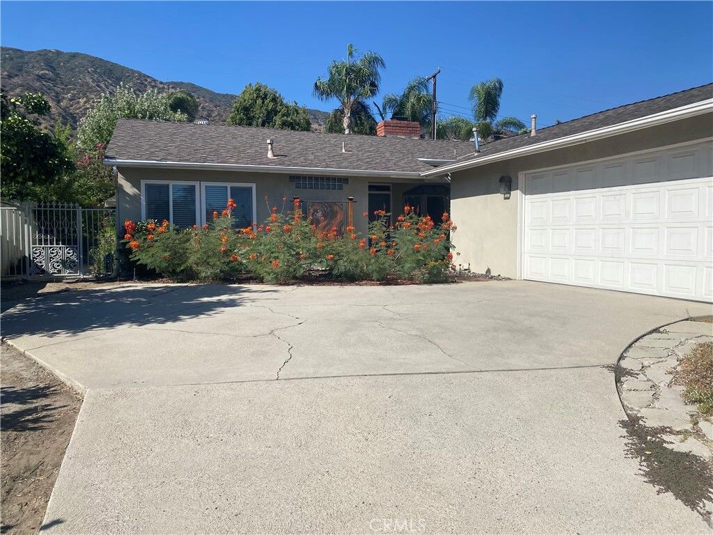 Property Photo:  433 W Northridge Avenue  CA 91741 