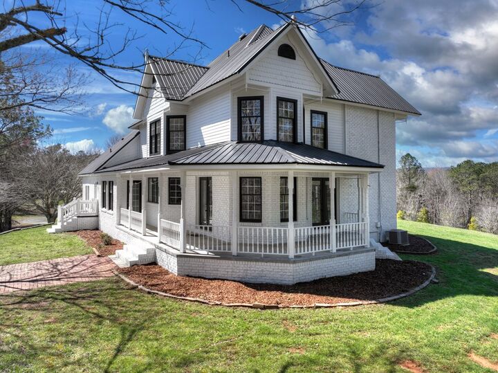 Property Photo:  229-B Crossroads Church Road  GA 30540 