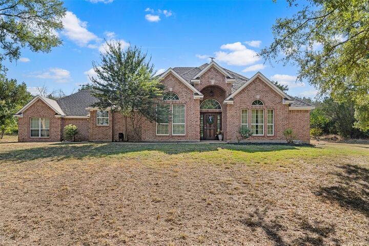 Property Photo: 700 Lost Hunters TX 76633