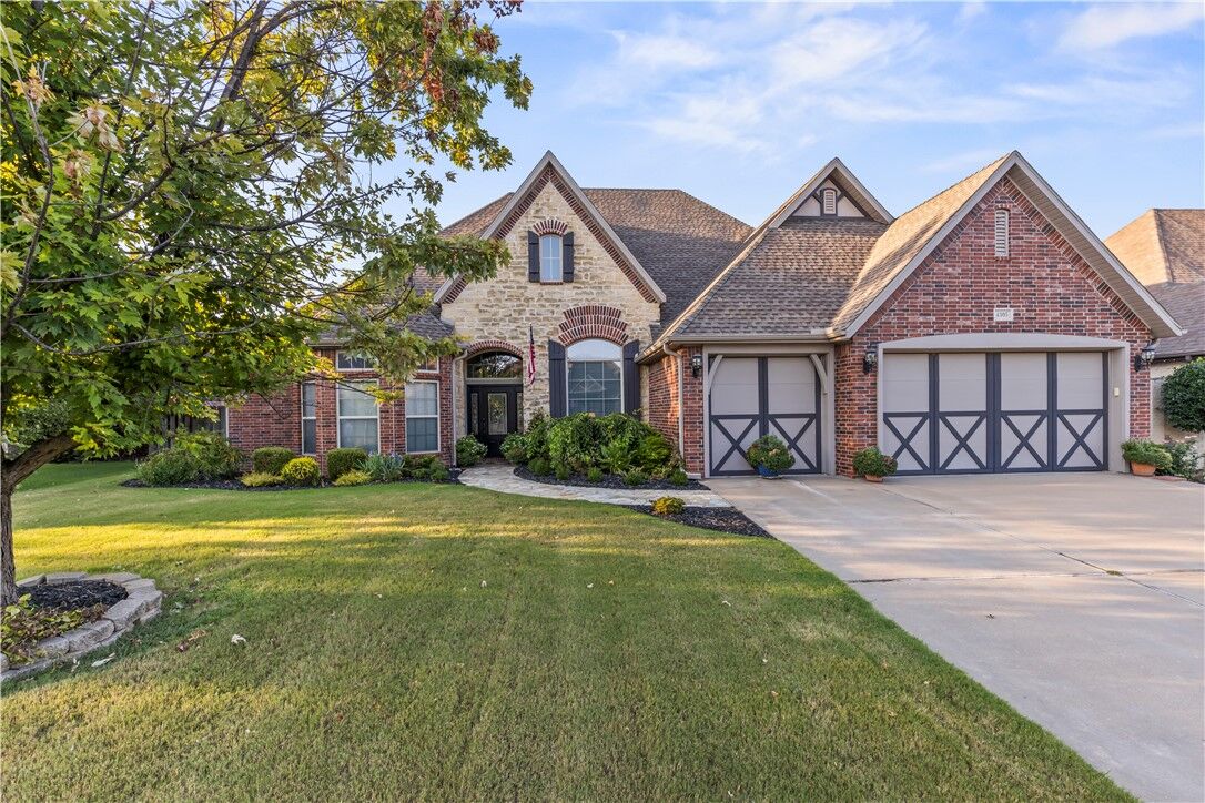 Property Photo: 4305 Warbal Trail AR 72758