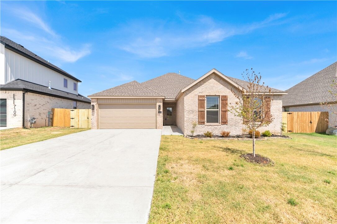Property Photo: 7014 SW Orange Avenue AR 72713