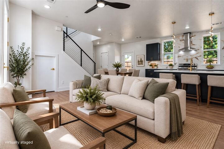 Property Photo: 2701 W Bonnie Lane AR 72758