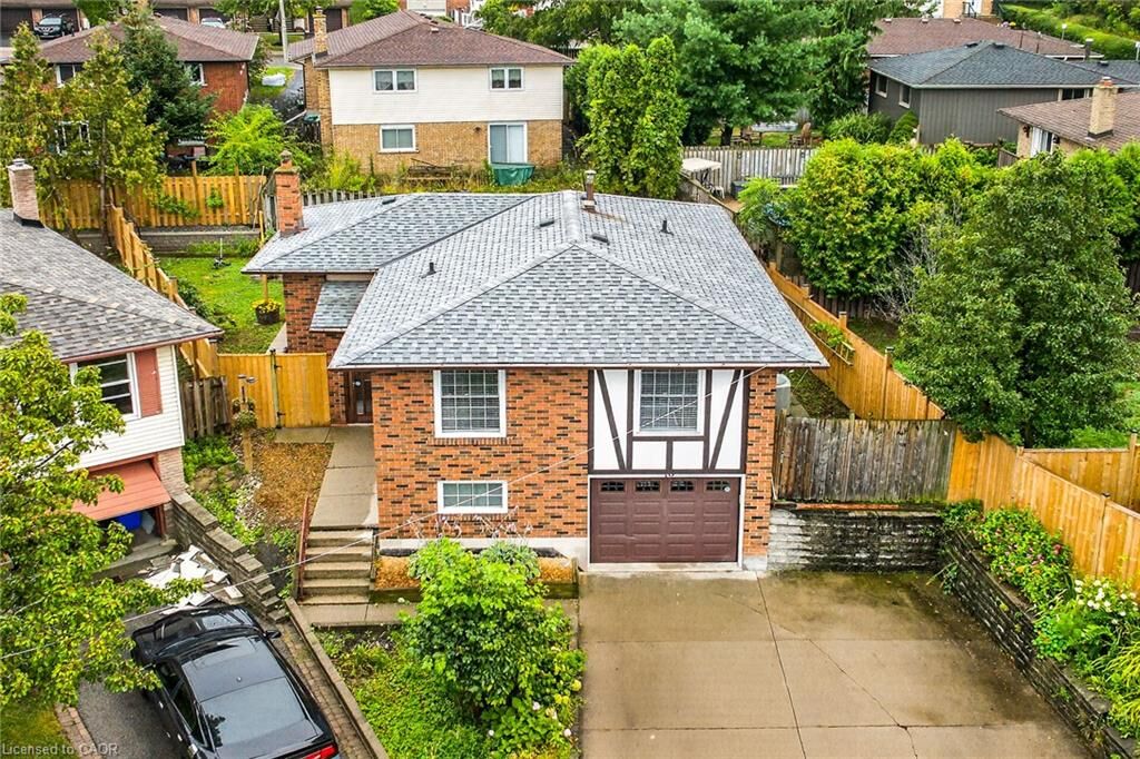 Property Photo:  10 Krafty Court  ON L9C 6R7 