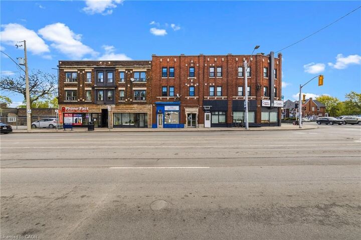Property Photo:  4 Ottawa Street N 2  ON L8H 3Y7 