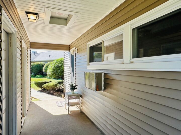 Property Photo:  162 Horseshoe Dr 162  MA 01022 