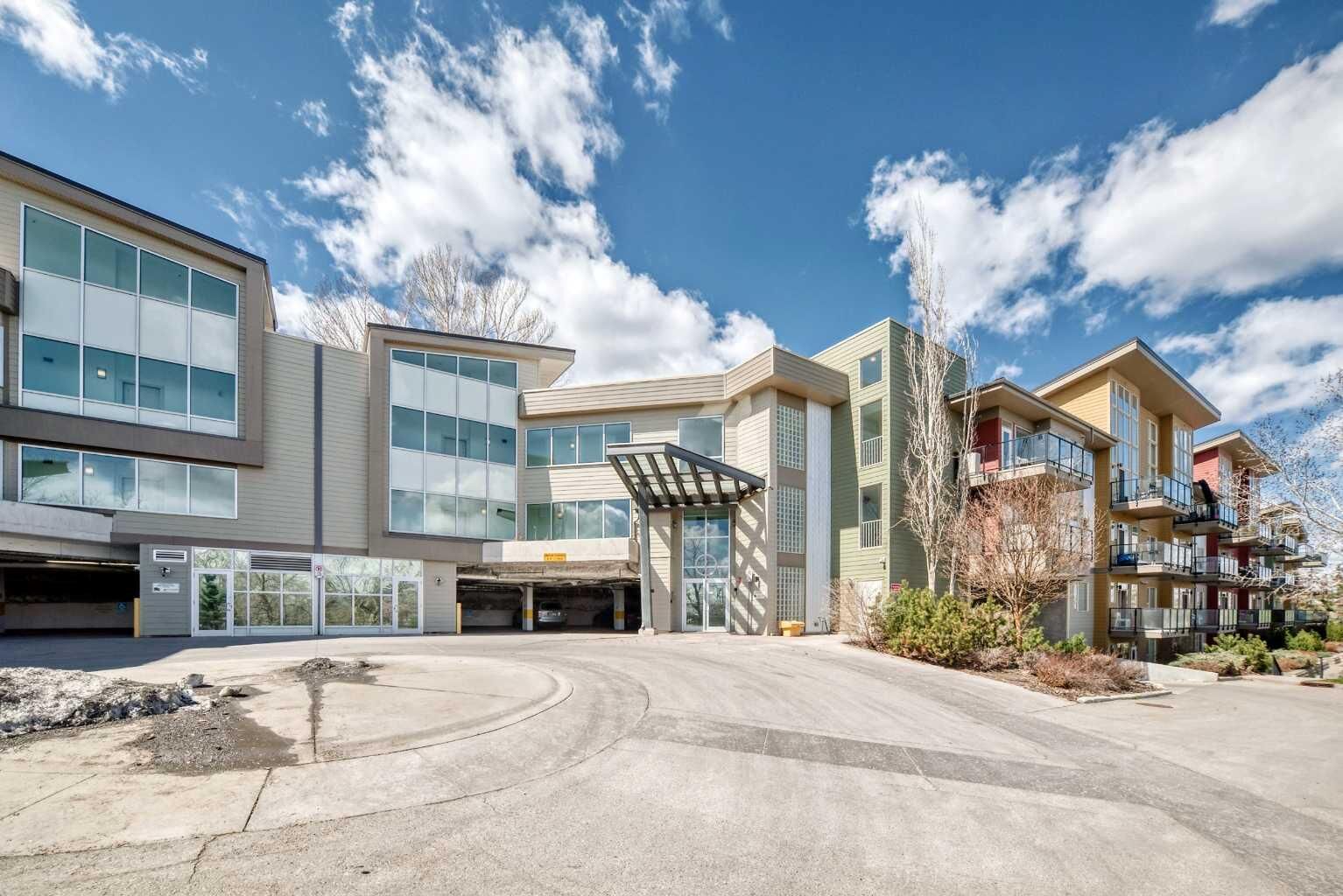 Property Photo:  4303 1 Street NE 406  AB T2E 7M3 