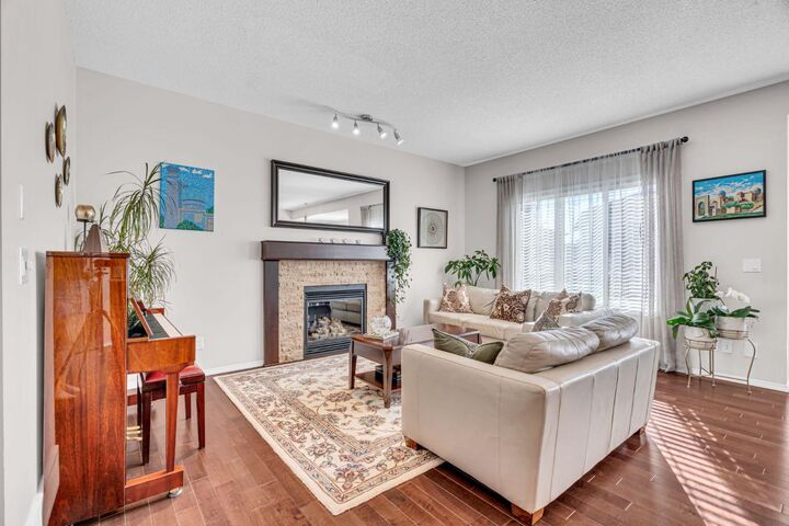 Property Photo:  112 Walden Terrace SE  AB T2X 0P5 