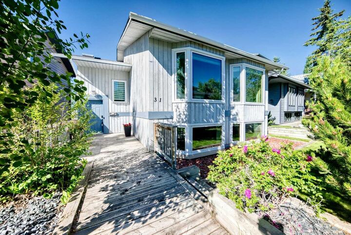 Property Photo:  31 Ranchridge Way NW  AB T3G 1Z8 