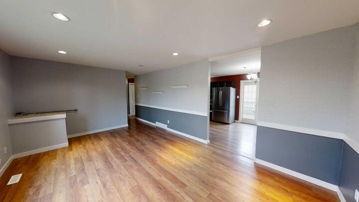Photo de la propriété: 9218 104 Avenue AB T8V 3W6