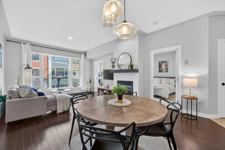 Property Photo:  35 Inglewood Park SE 411  AB T2G 1B5 