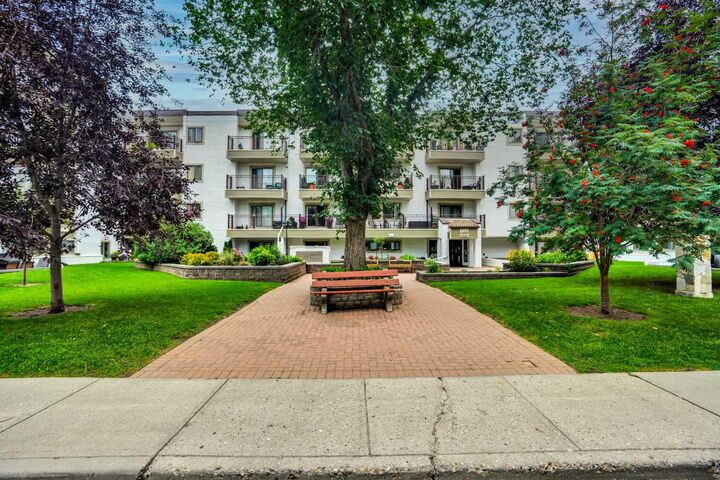 Property Photo:  723 57 Avenue SW 416  AB T2V 4Z6 