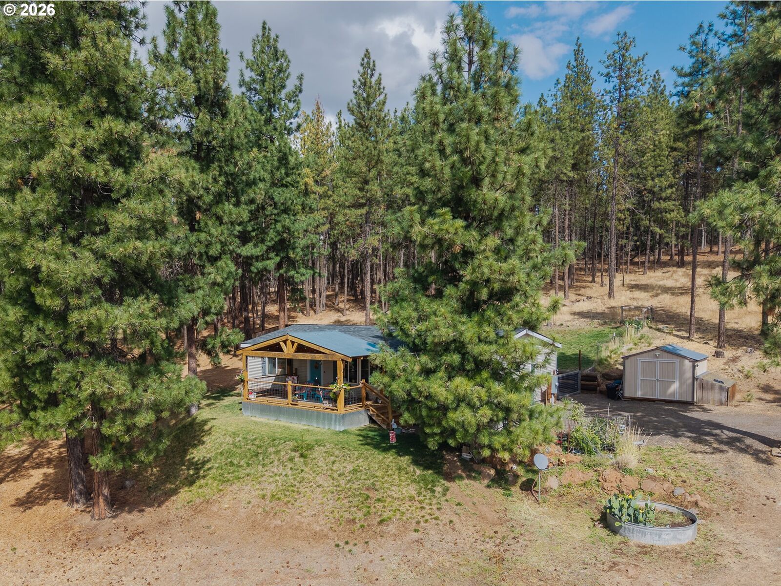 Property Photo: 320 Pine Forest Rd WA 98620