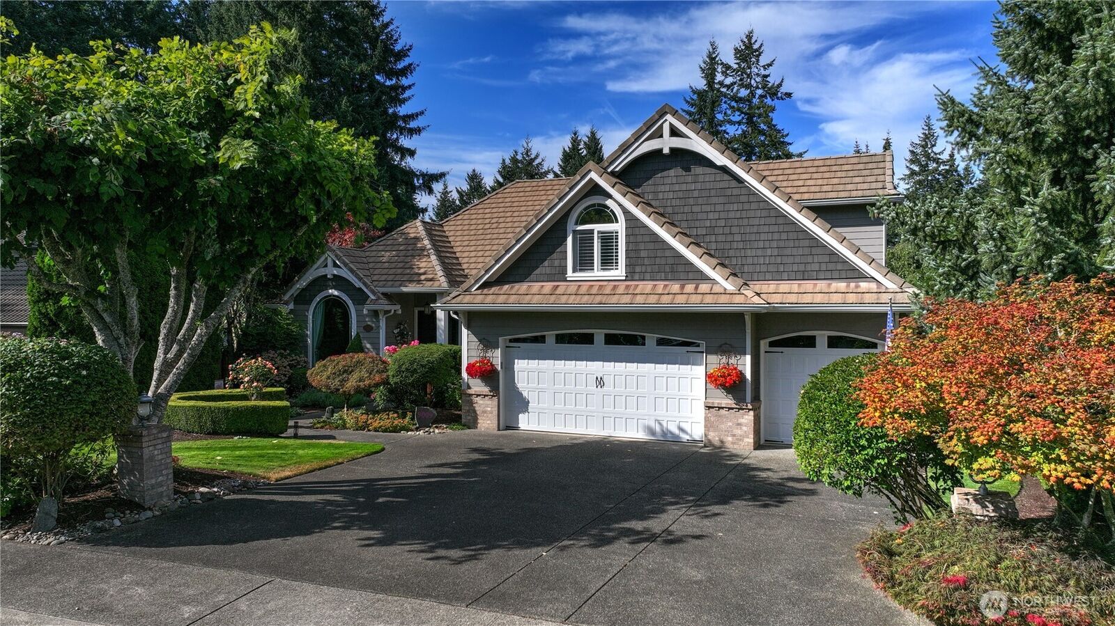 Property Photo:  9009  166th Street Ct E  WA 98375 