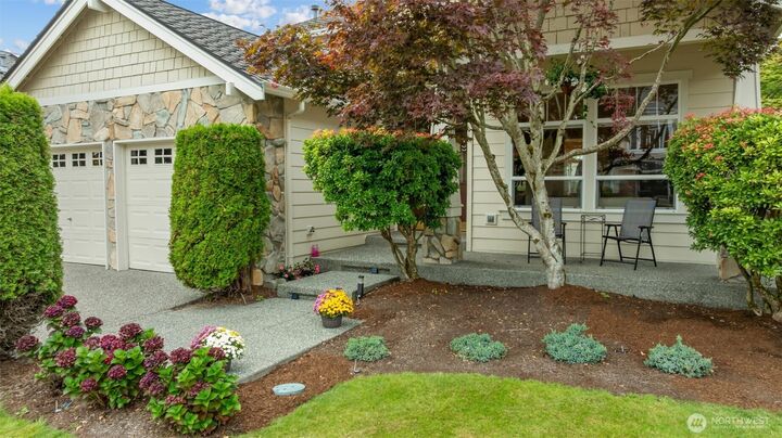 Property Photo: 17420 33rd Drive SE WA 98012