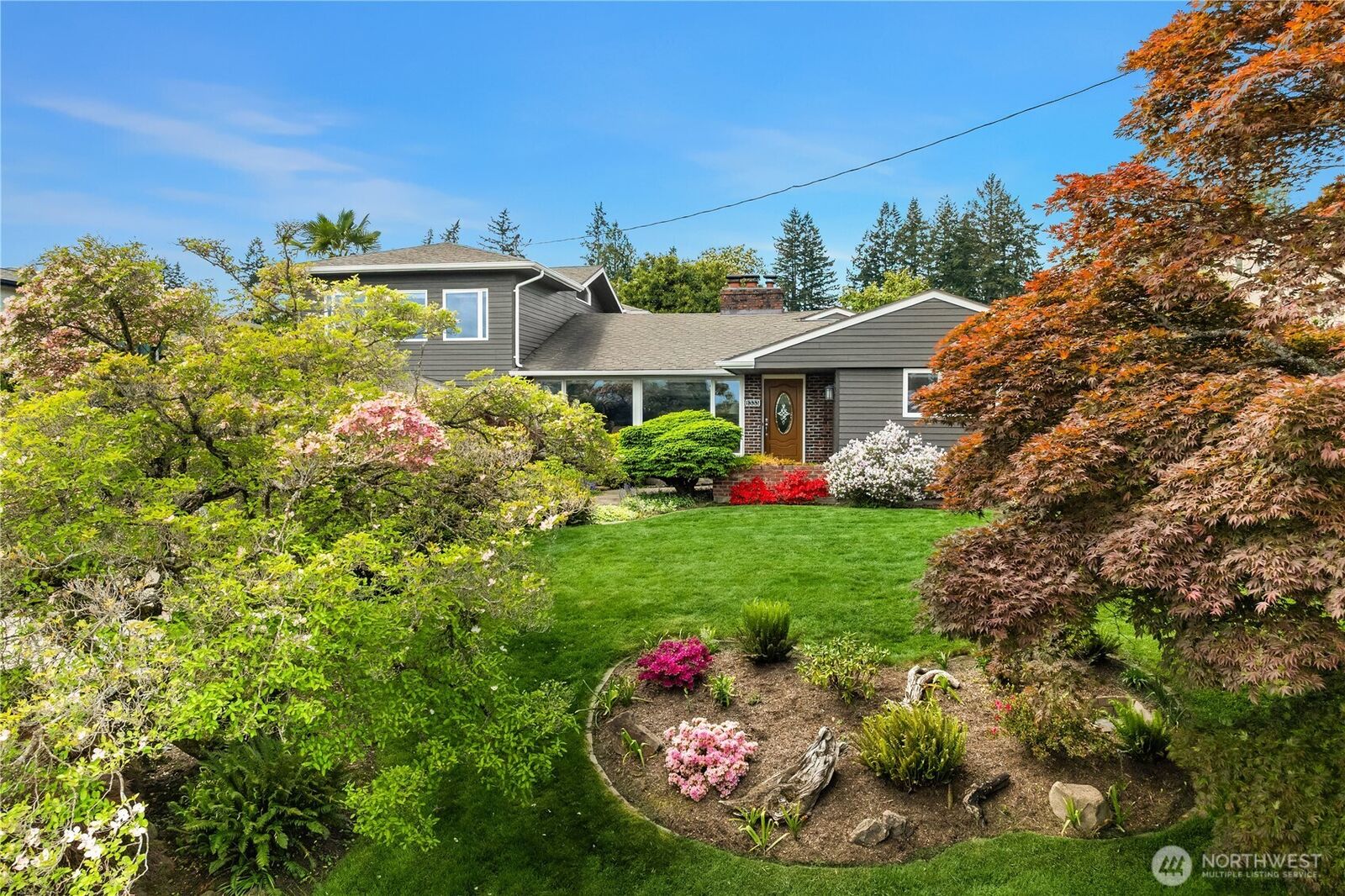 Property Photo: 1333 98th Avenue NE WA 98004