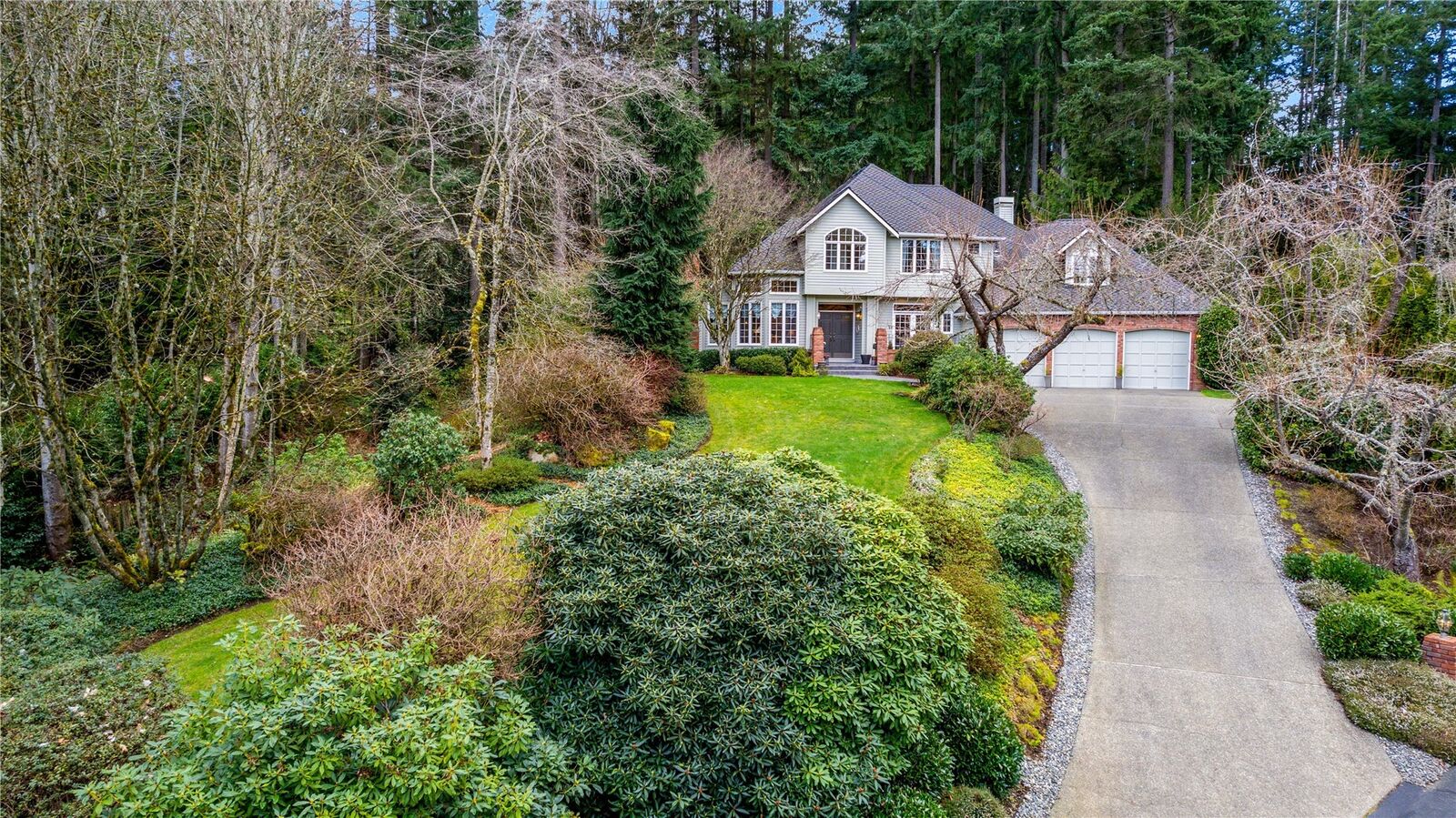 Property Photo: 15427 178th Avenue NE WA 98072