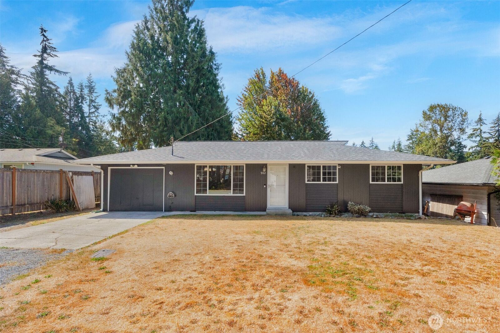 Property Photo:  902  Peters Place  WA 98208 