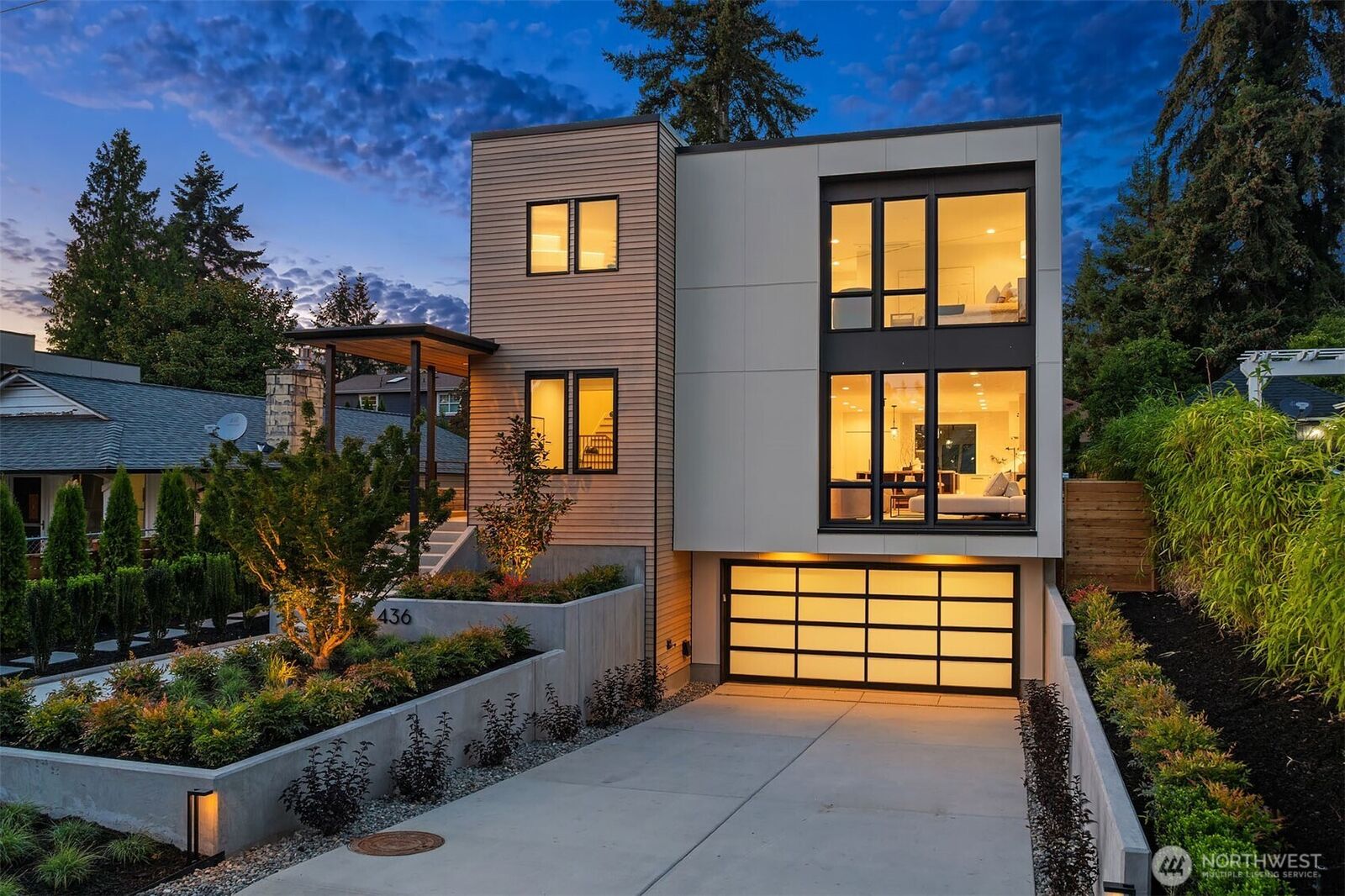 Property Photo: 436 7th Avenue WA 98033