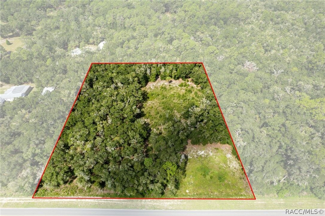 Property Photo:  7706 N Citrus Avenue  FL 34428 
