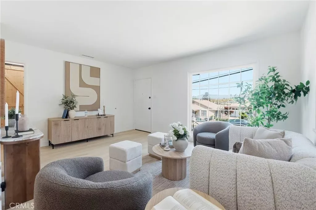 Property Photo: 512 West Graves Avenue CA 91754