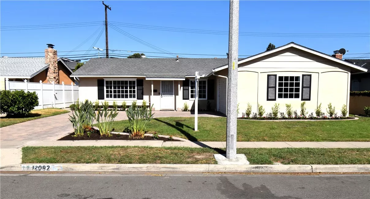 Property Photo: 12082 Saint Mark CA 92845