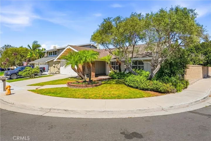 Property Photo:  19712 Sacramento  CA 92646 