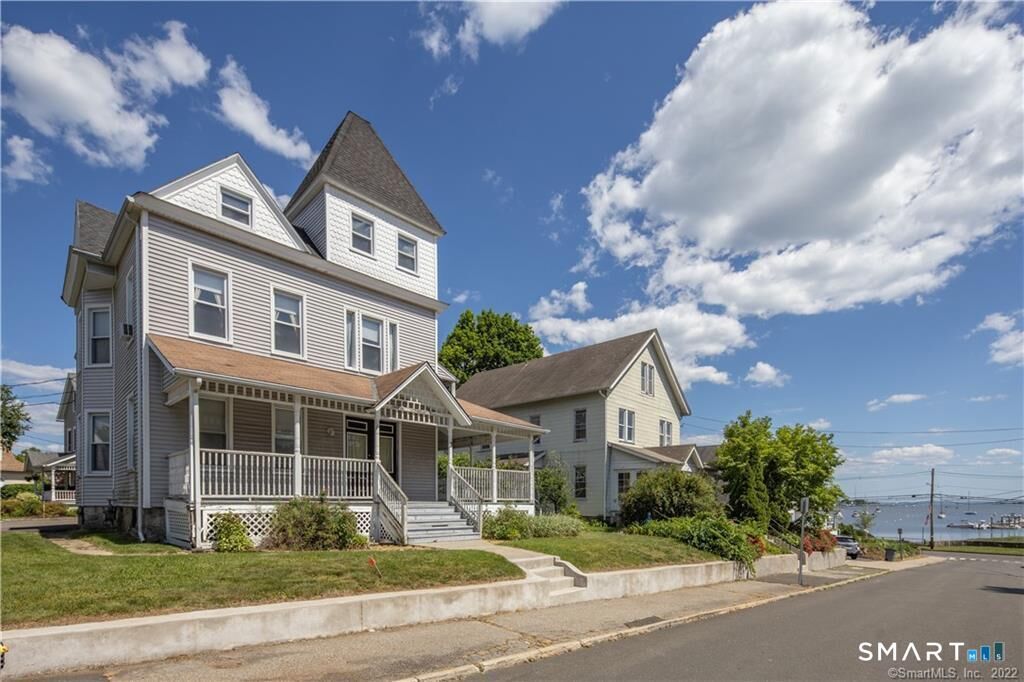 Property Photo:  3 Betts Place 2  CT 06855 