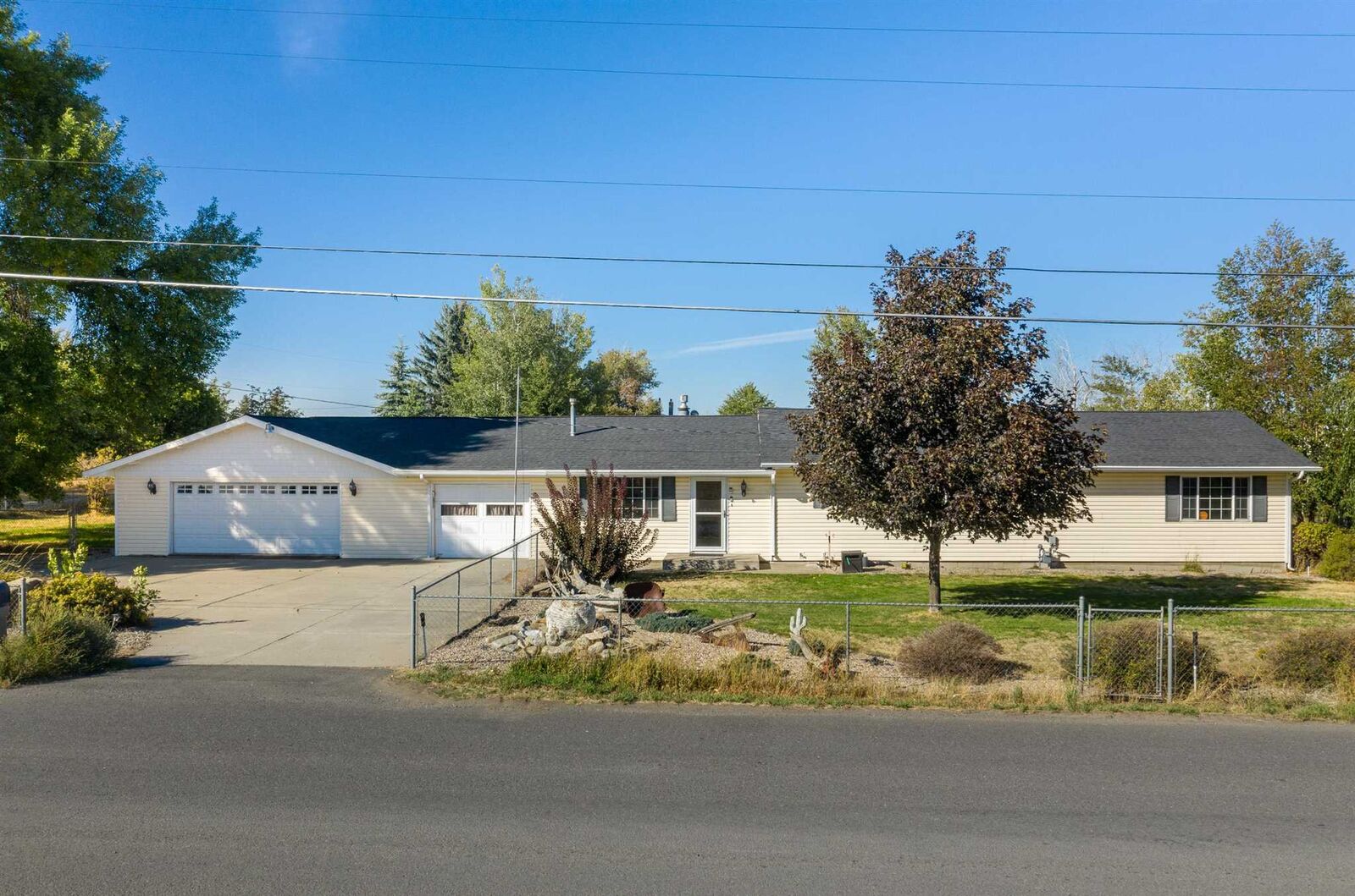 Property Photo: 10920 W 21st Ave WA 99001