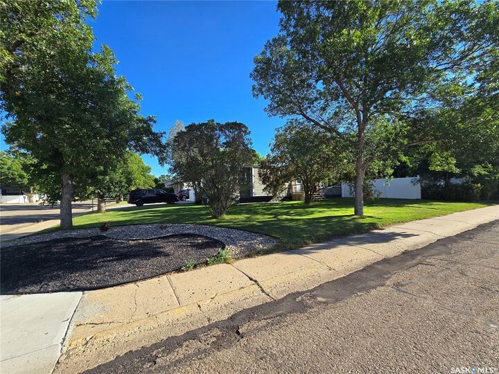 Property Photo:  1205 Douglas Road  SK S4H 2P9 